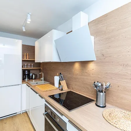 3 Bedroom Lovely In * Jadrija