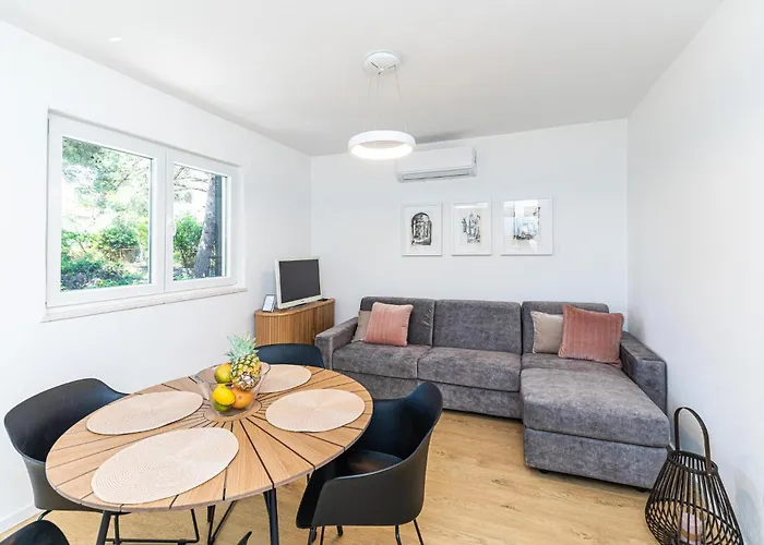 Vii Iii * יאדריה